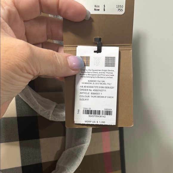 *SOLD* Burberry Brown and Red Designer Bags with Iconic Check Pattern - Picture 5 of 7